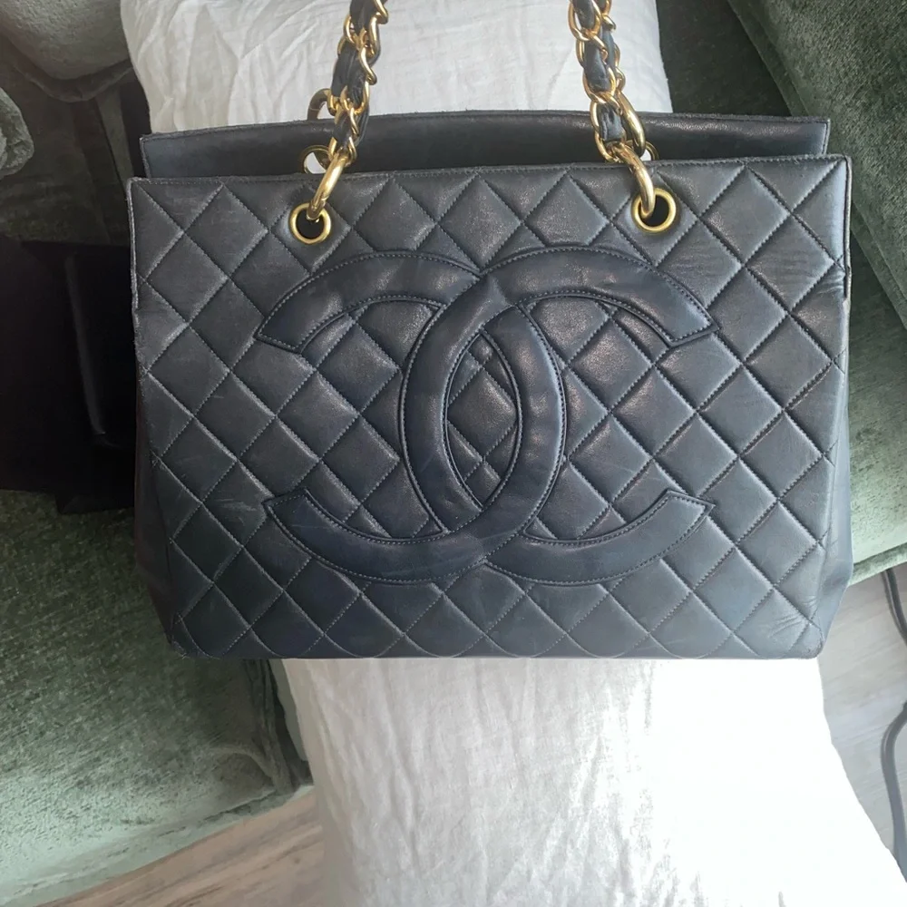 Chanel Black Lambskin Quilted Large Tote Bag with Gold Chain & Leather Handles